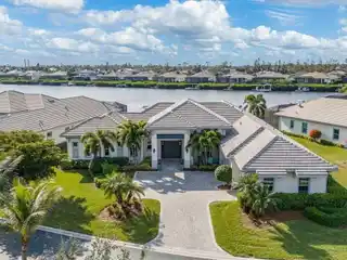Luxurious Boaters Paradise