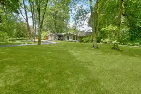Easy-living Ranch Home on 4.58 Acres
