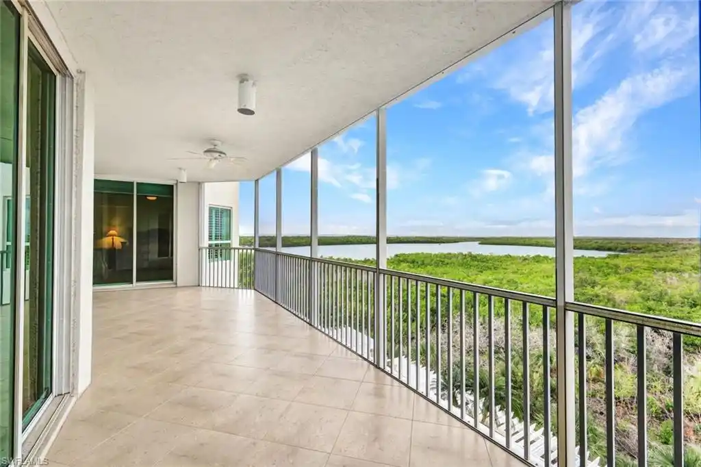 Spacious Three Bedroom Condo in the Grande Dominica