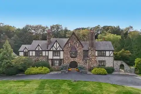 Exceptional Estate on 1.34 Park-Like Acres