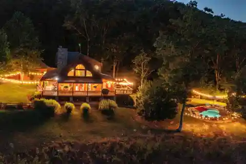 Charming Log Home Surrounded by Nature