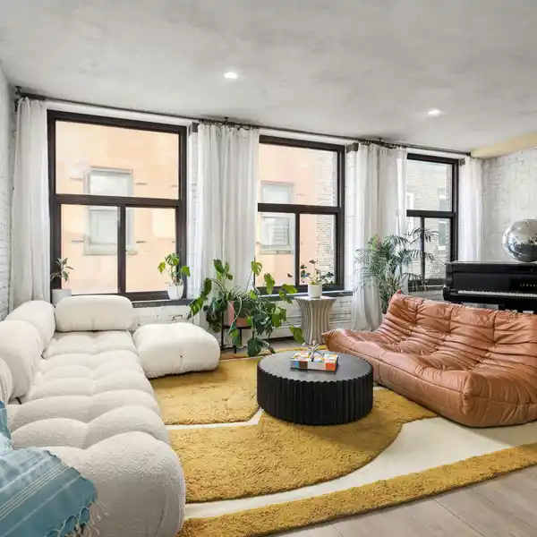FULL FLOOR TRIBECA LOFT WITH PRIVATE ELEVATOR