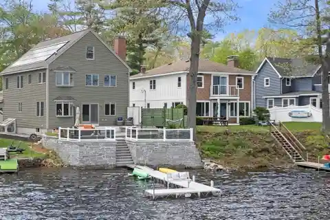 High Quality Waterfront Home on Lake Attitash