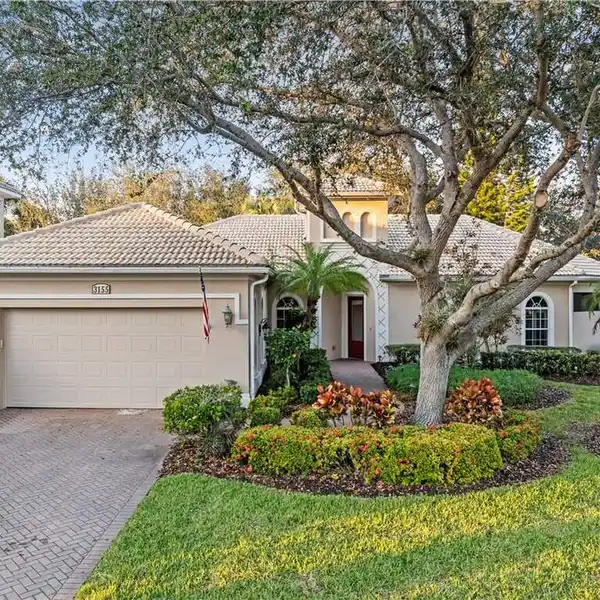 EXQUISITE VILLA IN PRESTIGIOUS OLDE CYPRESS