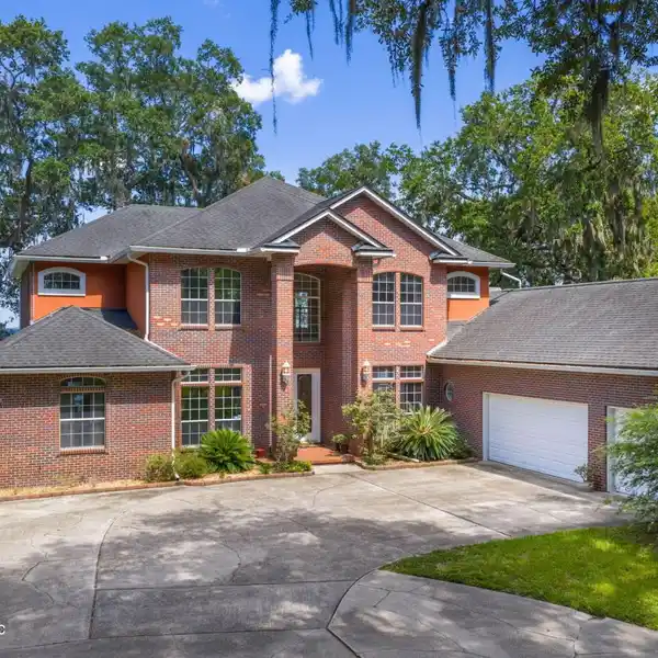 CLASSIC BRICK HOME ON THE ST. JOHNS RIVER