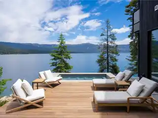 Exceptional New Lakefront Residence