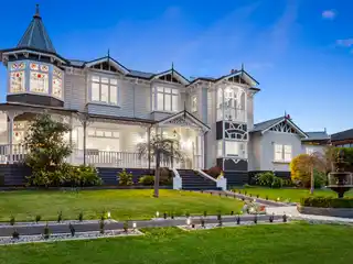 Beautifully Renovated Boutique Country House