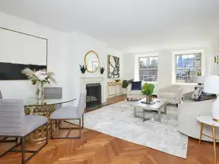 Turnkey Two Bedroom off of Fifth Avenue