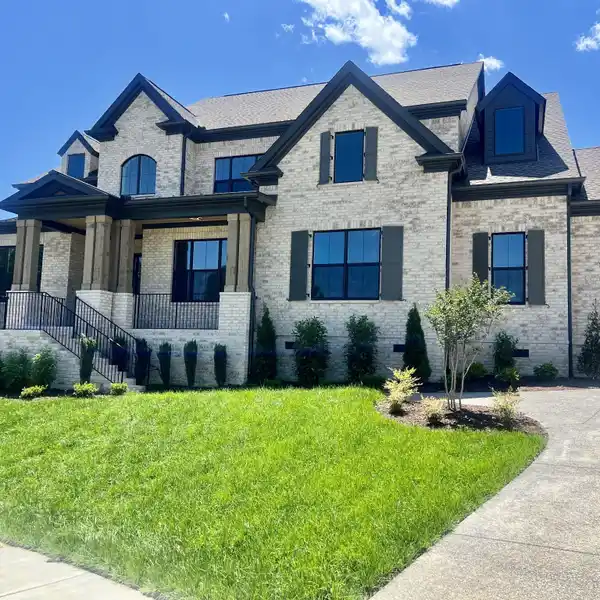 OWN A PIECE OF CALISTOGA'S FINEST