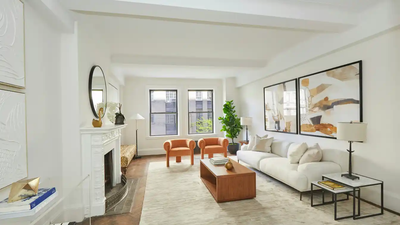 Grand-scale Classic Seven-room Home