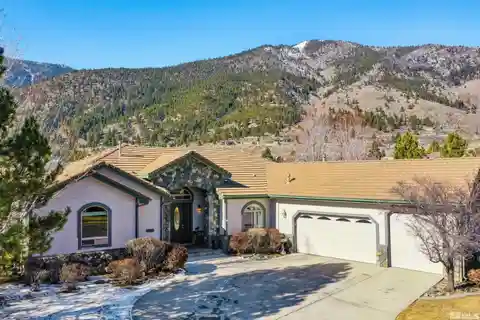 Beautiful Single-level Home on Genoa Lakes Golf Course