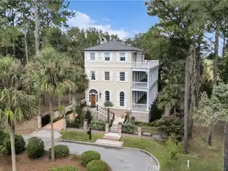 Timeless Lowcountry Elegance