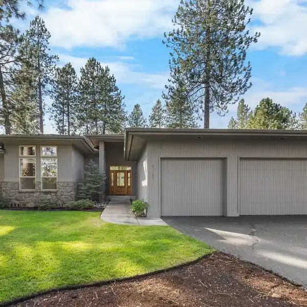 SERENE SINGLE-LEVEL HOME IN GATED COMMUNITY