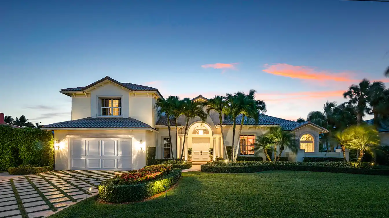 A Home That Defines the Florida Lifestyle