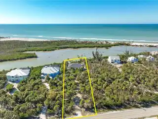 Stunning Gulf Property with Panoramic Water Views