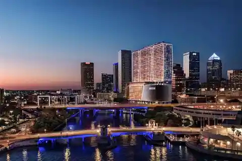 Exclusive Residences with Stunning Bay Views