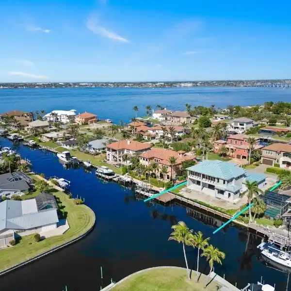NEWLY CONSTRUCTED RESIDENCE IN PRESTIGIOUS COMMUNITY