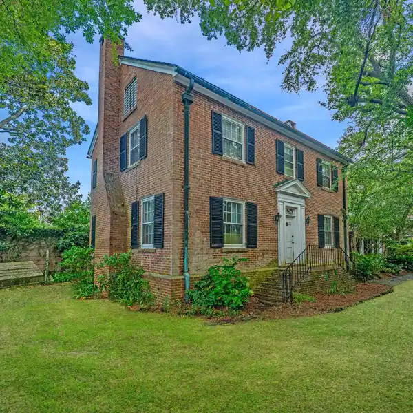 TRADITIONAL BRICK HOME ON HISTORIC LONGITUDE LANE