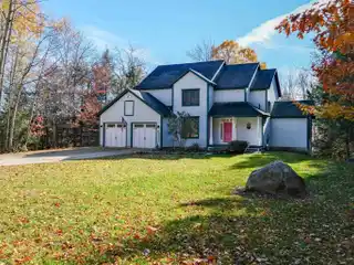 Beautiful Okemo Mountain Home