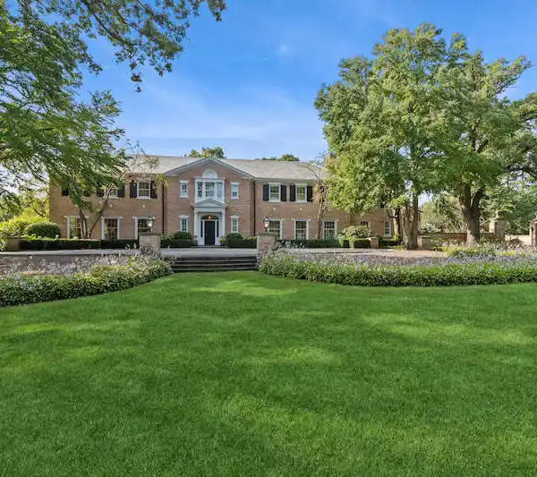 SERENE AND STATELY RESIDENCE