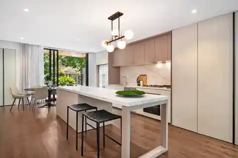 Terrace-Style Home in an Amazing Location