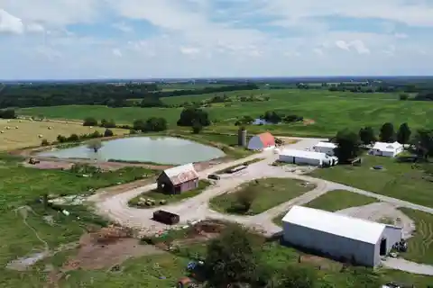 Cozy Farmhouse on 100 Versatile Acres