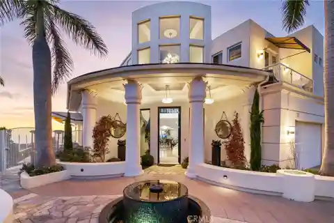 Extraordinary Custom Estate