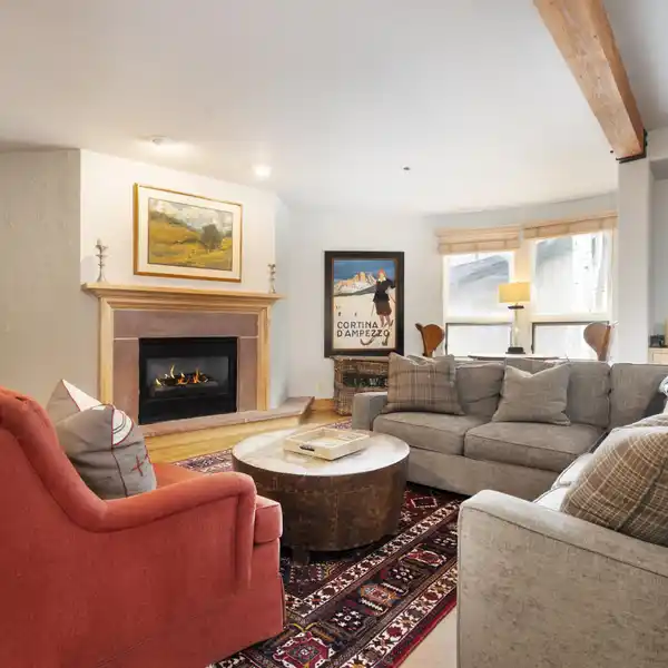 STUNNING CONDO IN SPECIAL LOCATION
