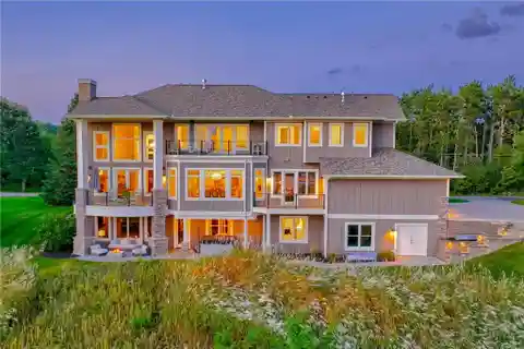 Extraordinary Estate Overlooking the Breathtaking St. Croix River