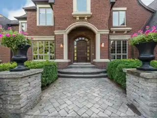 Grand Cathedral-Ceiling Retreat on over Three Acres