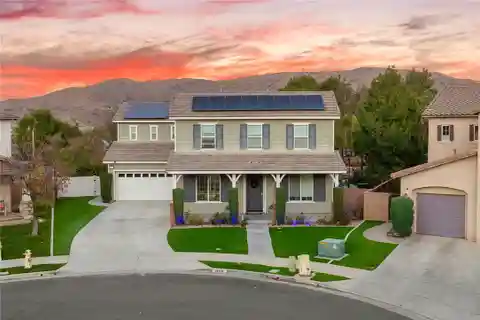 Luxury and Adventure in Sycamore Creek
