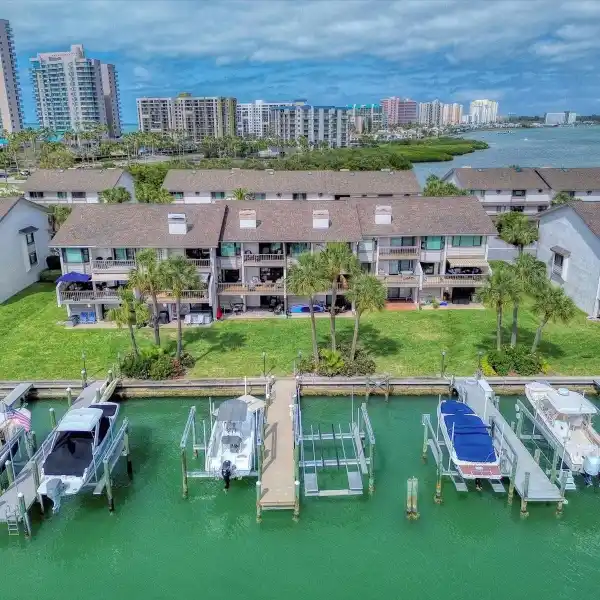 COASTAL ELEGANCE WITH PRIVATE DOCK AND BOAT LIFT