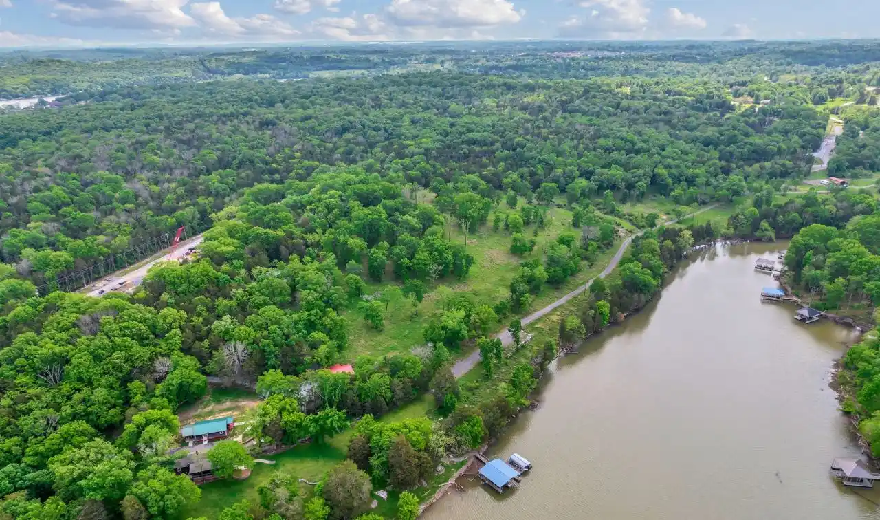 Incredible Lakefront Opportunity