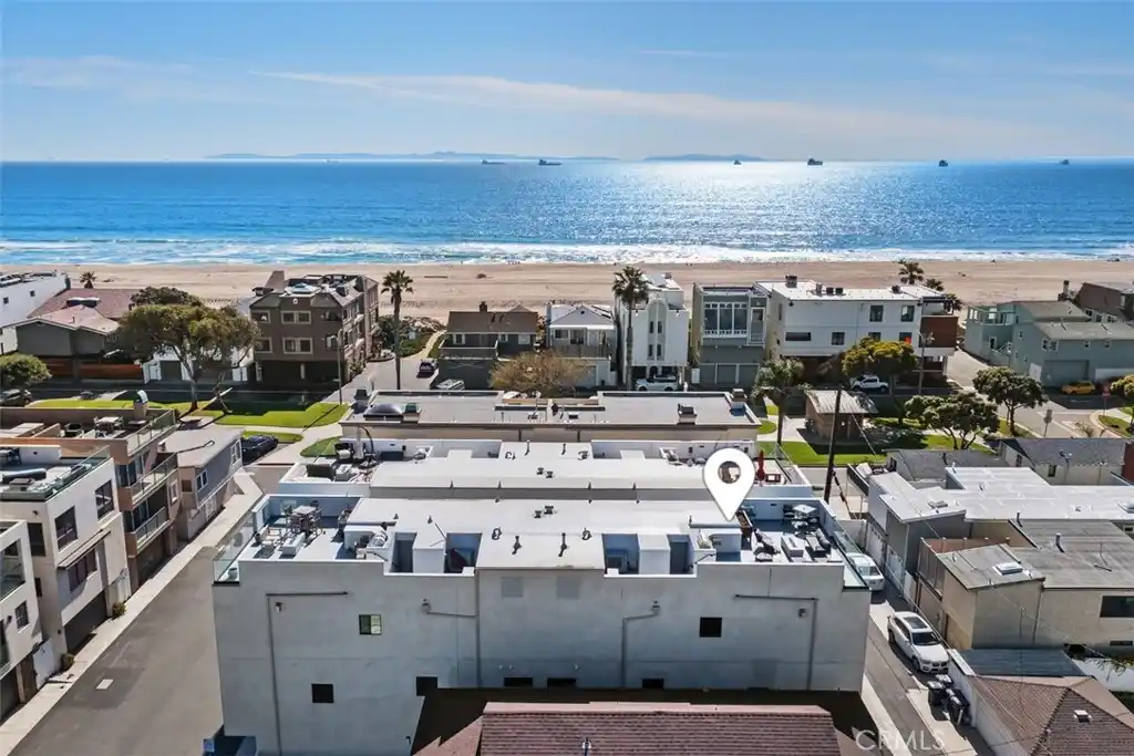 The Ultimate in Modern Coastal Living