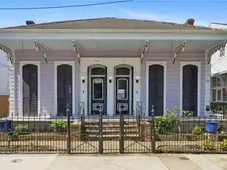 Large Victorian Property on a Substantial Lot