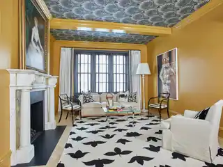 Elegant Ambiance of a London Flat