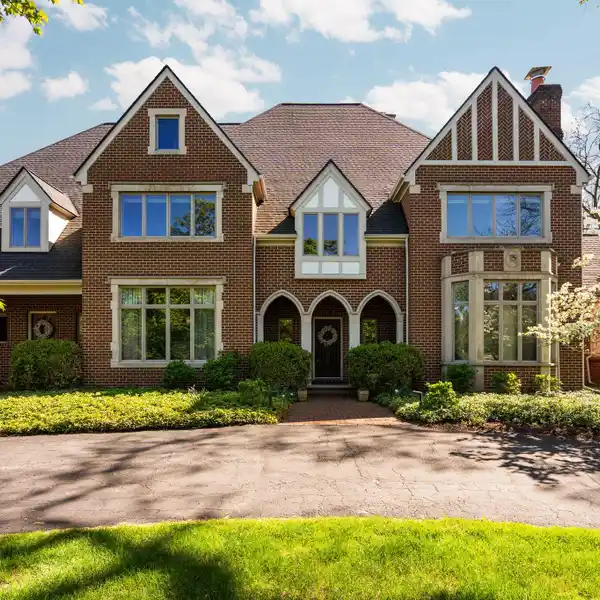 EXCEPTIONAL HOME IN TOWSLEY FARMS