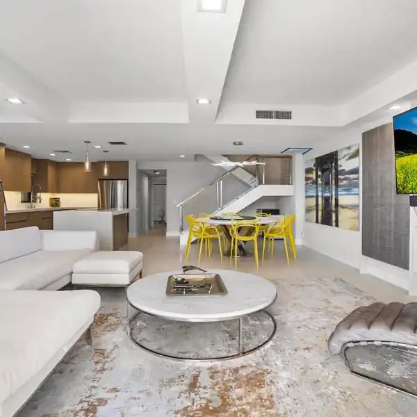 RARELY AVAILABLE FURNISHED TOWNHOME IN SINGER ISLAND