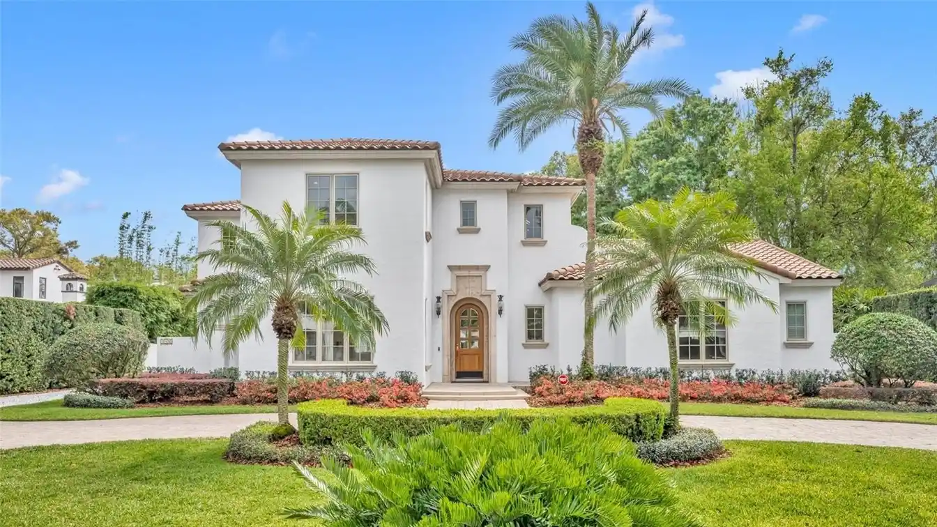 Elegant Five Bedroom Pool Home