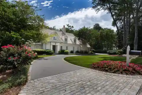 Exquisite Kingswood Estate