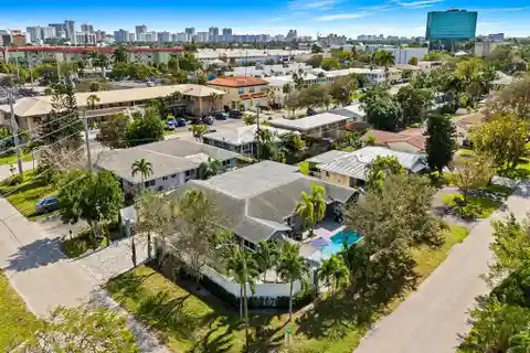 Completely Remodeled Home in Knoll Ridge