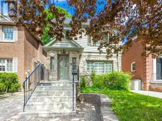 Beautifully Maintained Home in the Heart of Cedarvale