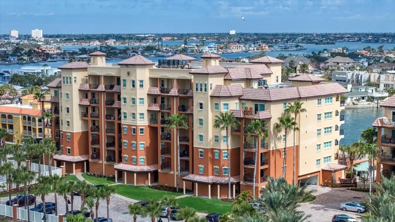 Corner Unit in Exclusive Boca Sands