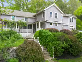 Style and History in North Salem