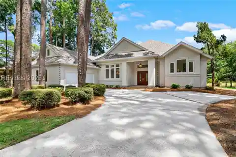 Lovely Home on Premium Property