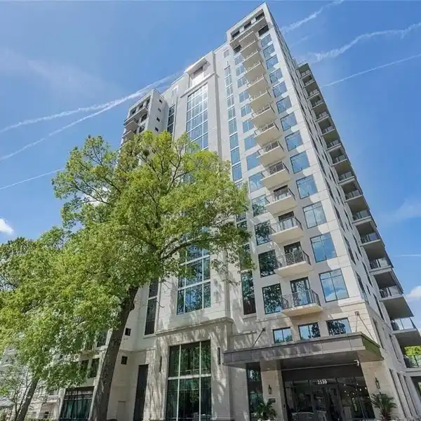 RARE OPPORTUNITY IN THE GRAYDON BUCKHEAD