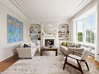 Rare Gem with Timeless Prewar Bones