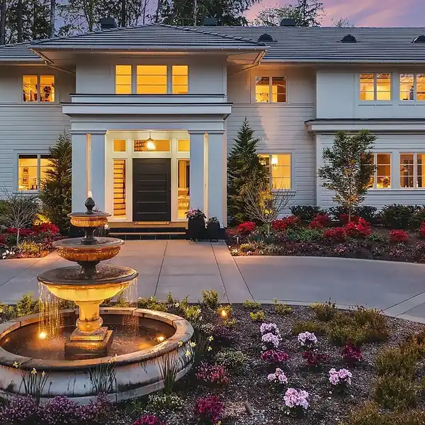 UNPARALLELED LUXURY AND PRIVACY