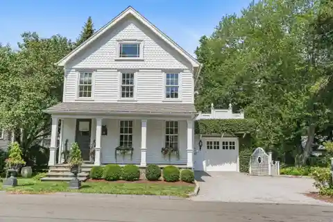 1904 Jewel-Box Home