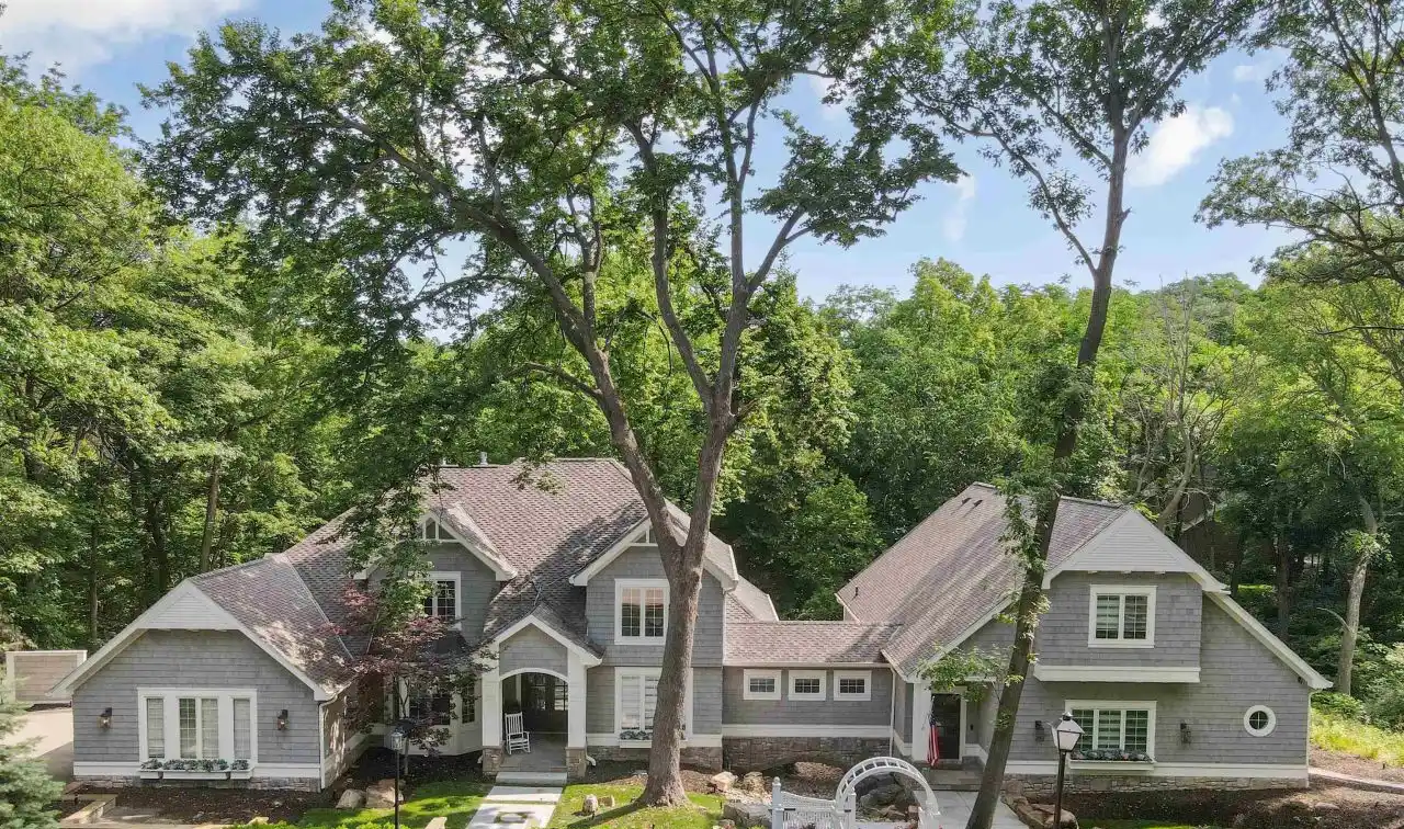 Turnkey Home on Nearly 1.5 Acres